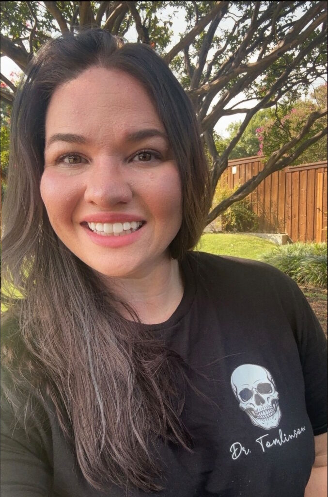 Dr. Dawndi Tomlinson